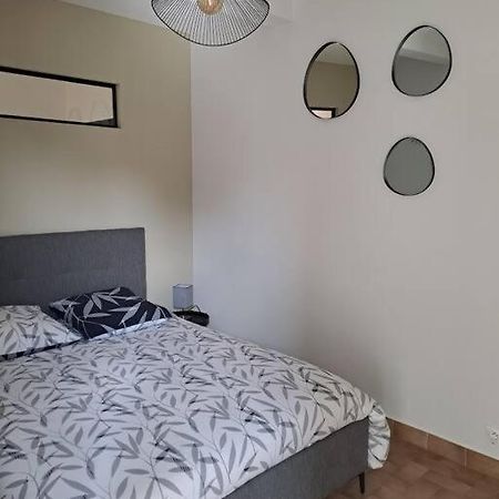 Chez Beatrice Lägenhet Saint-Jouan-des-Guérets Exteriör bild